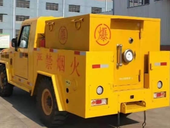 中山凯龙爆破器材运输车：保障爆破任务的安全运行